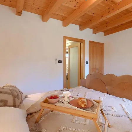 Zaneta Villa